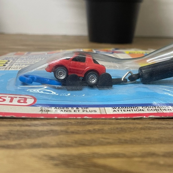 Nasta 1988 Keychain with Gear Shift Knob and Compass - Picture 4 of 4